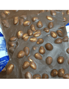 Chocolate con almendras